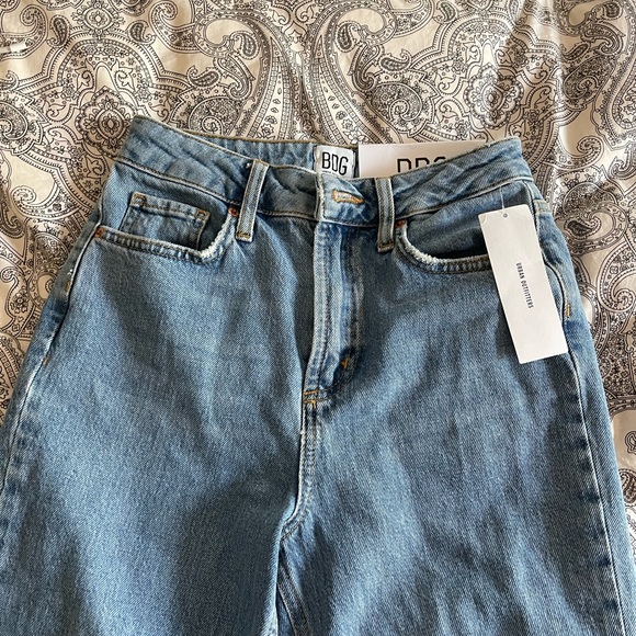 BDG straight kick back jeans - Picture 3 of 5